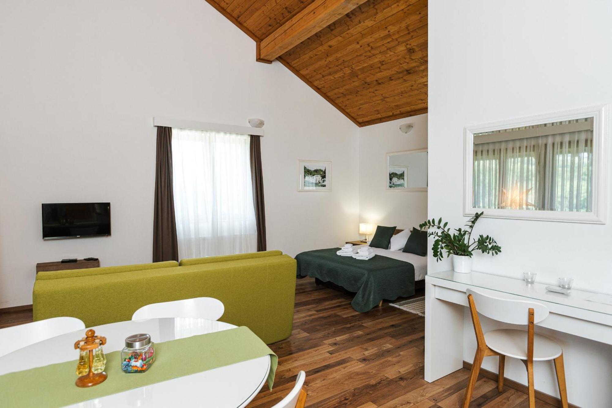 B&B Apartments Buric Plitvice Lakes Plitvička Jezera Exteriör bild