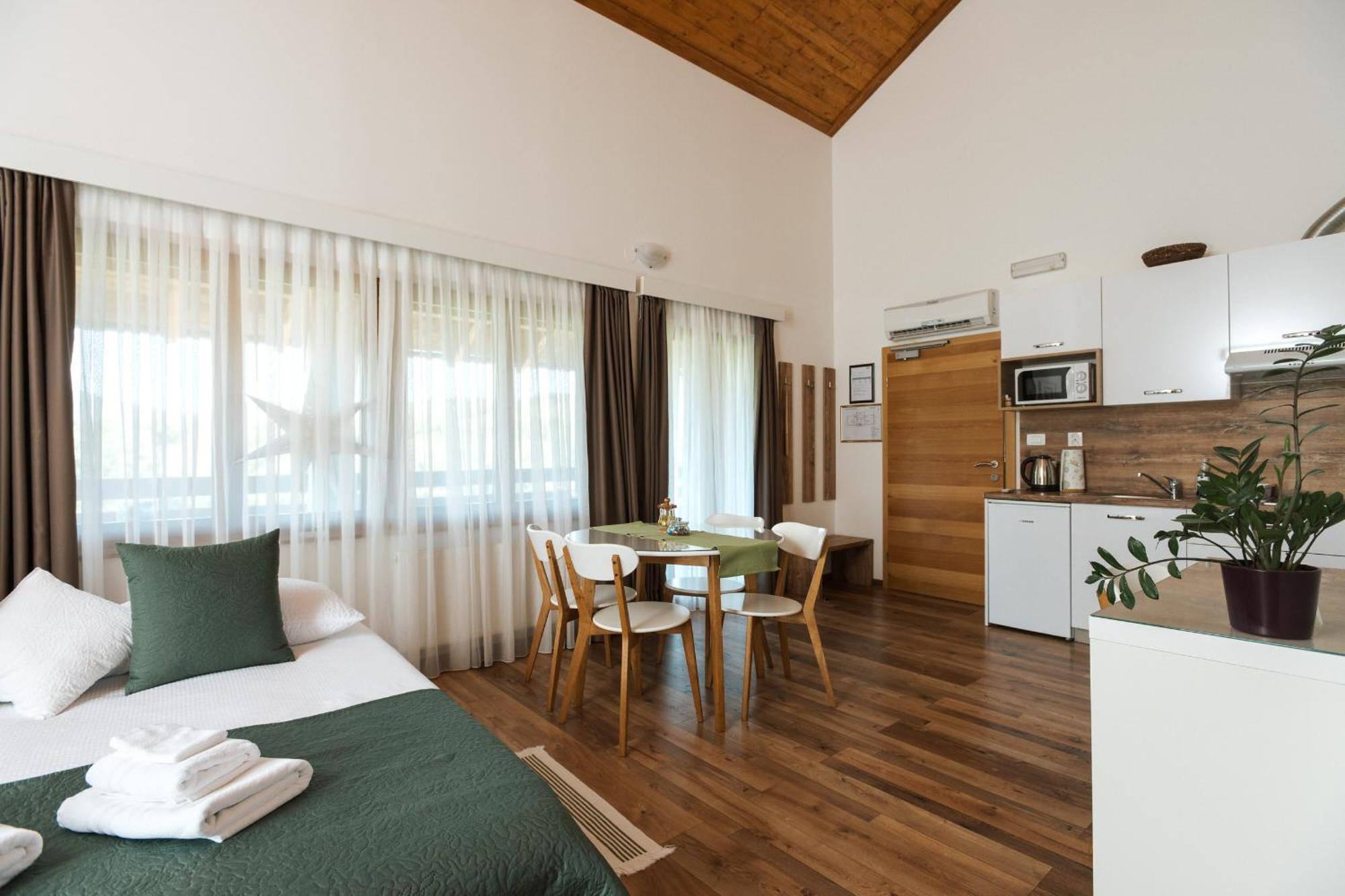 B&B Apartments Buric Plitvice Lakes Plitvička Jezera Exteriör bild